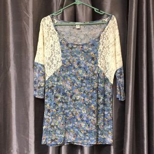 Lace/floral top
